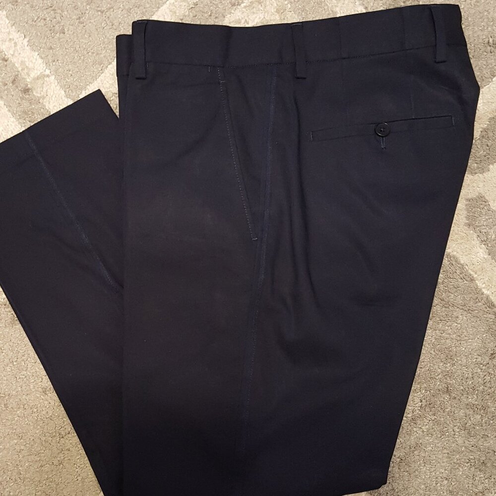 US men's size 30 waist Lanvin Tux chino